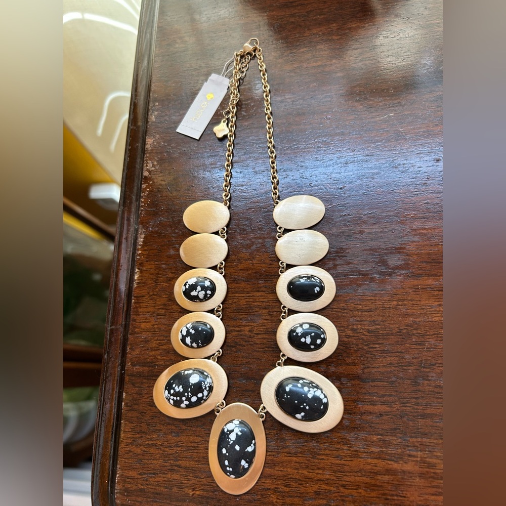 Landry Black, White and Gold Necklace NWT